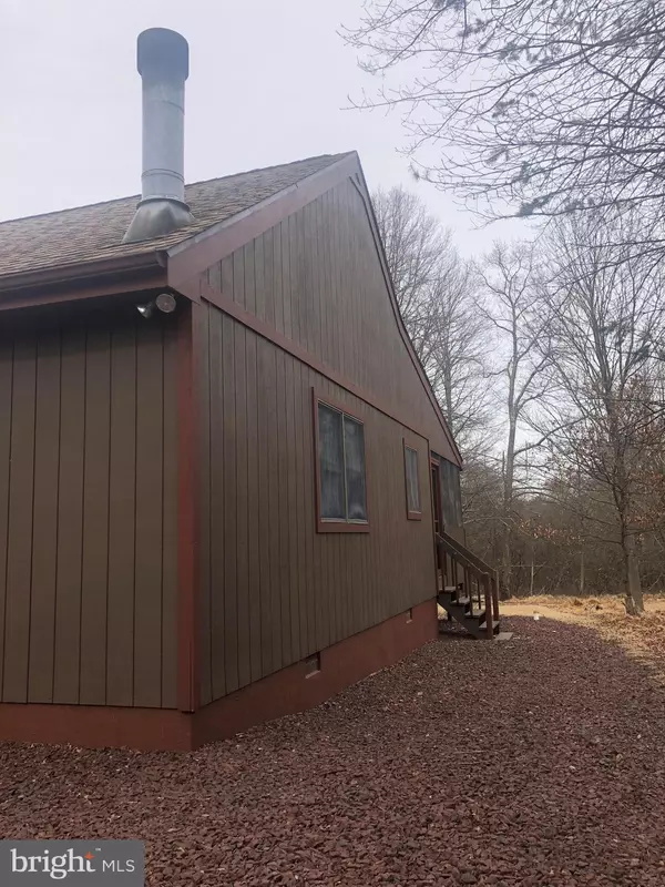 Albrightsville, PA 18210,632 OLD STAGE RD