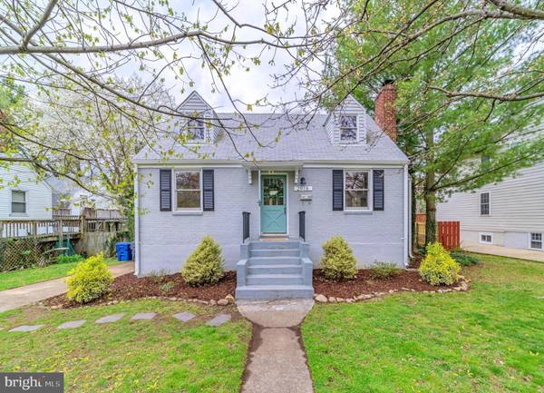 2918 ADAMS PL, Falls Church, VA 22042