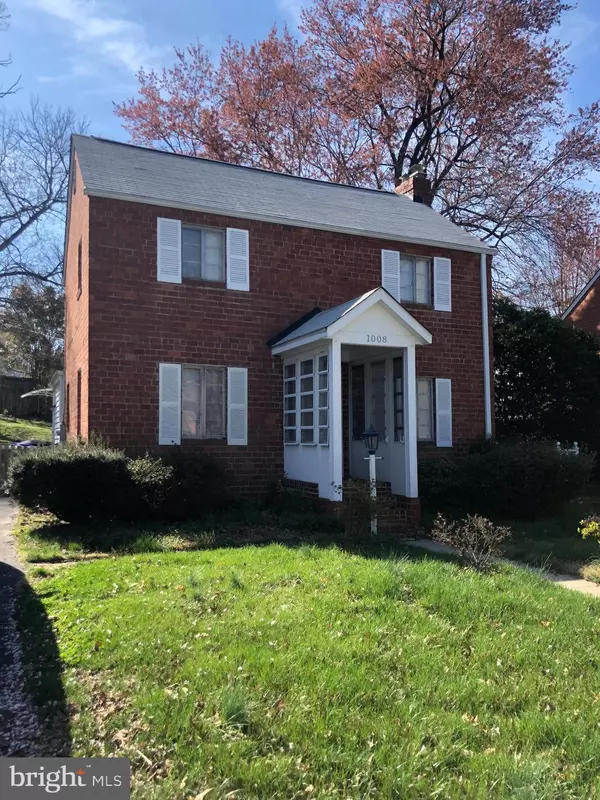 1008 N ROOSEVELT ST, Arlington, VA 22205