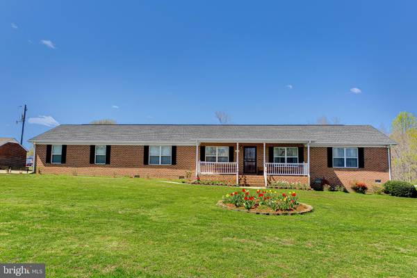 17353 JOE ADAMS DR, Bowling Green, VA 22427