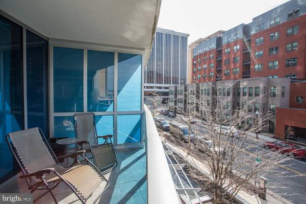 Arlington, VA 22209,1881 N NASH ST #210