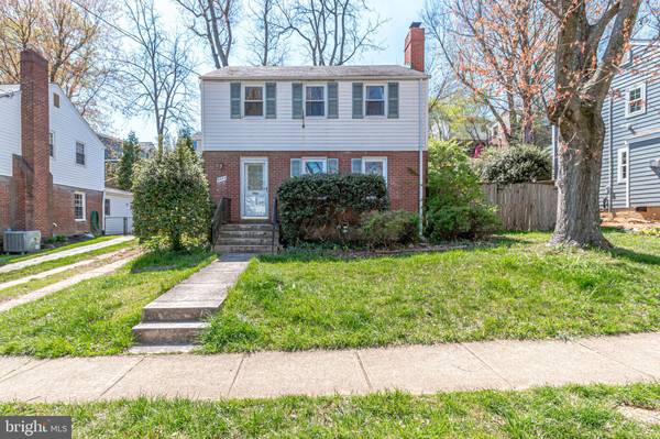 5944 10TH RD N, Arlington, VA 22205