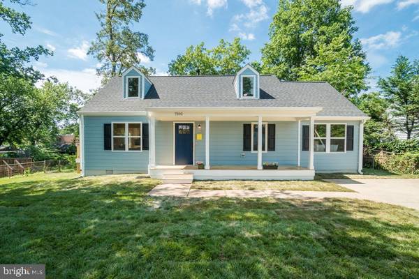 7302 POPLAR CT, Falls Church, VA 22042