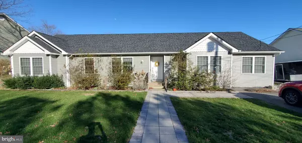 8 5TH ST, Barnegat, NJ 08005