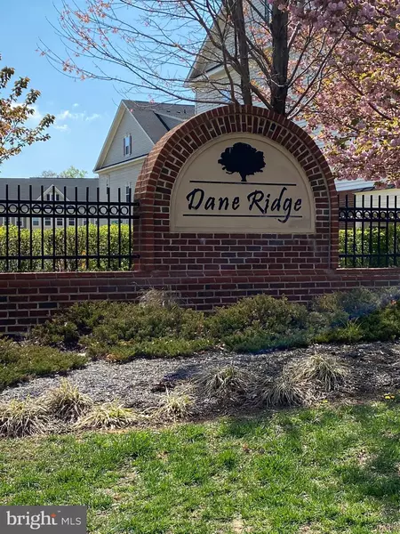 4826 DANE RIDGE CIR, Woodbridge, VA 22193