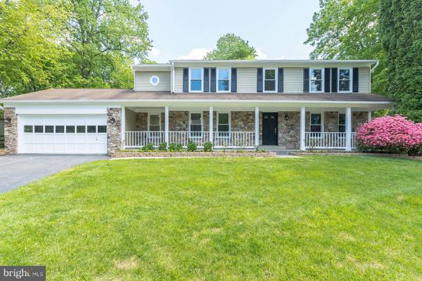 11455 BRONZEDALE DR, Oakton, VA 22124