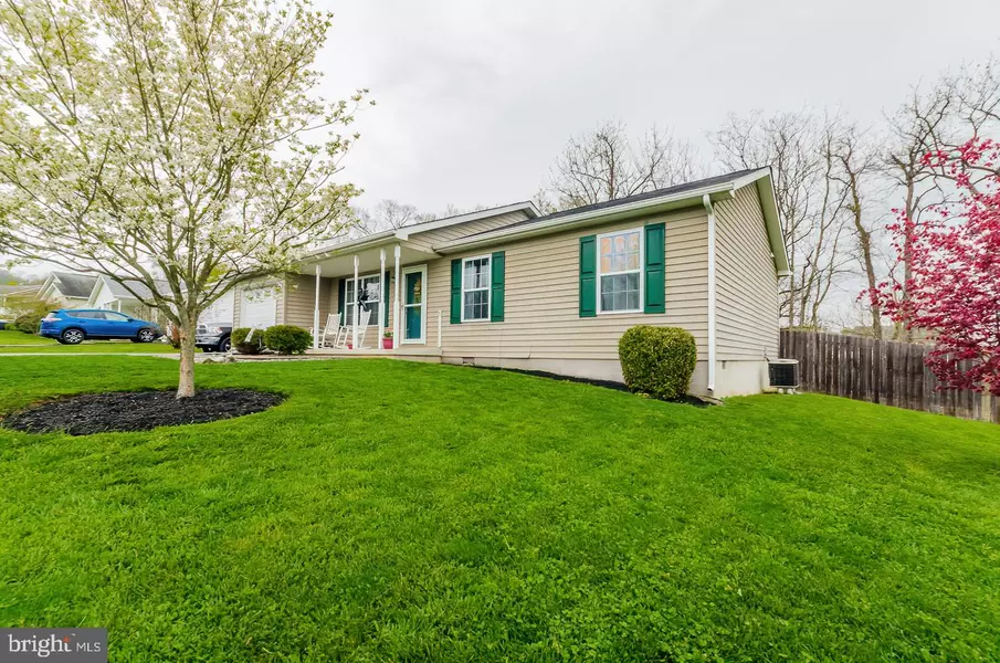 324 PACIFIC BLVD, Hedgesville, WV 25427