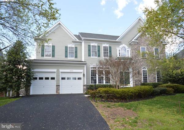 42764 RIDGEWAY DR, Broadlands, VA 20148