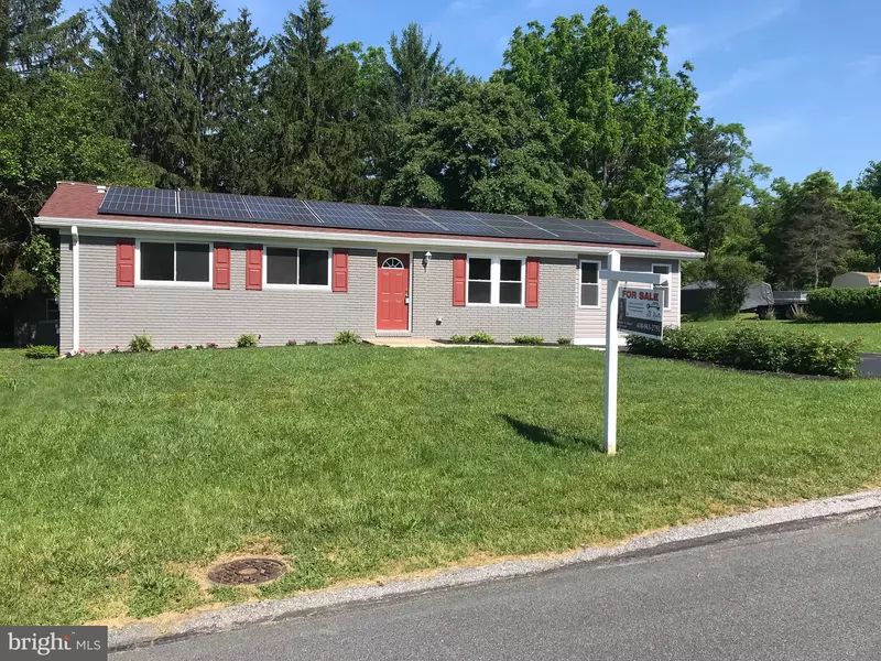 5810 HANNA RD, Sykesville, MD 21784