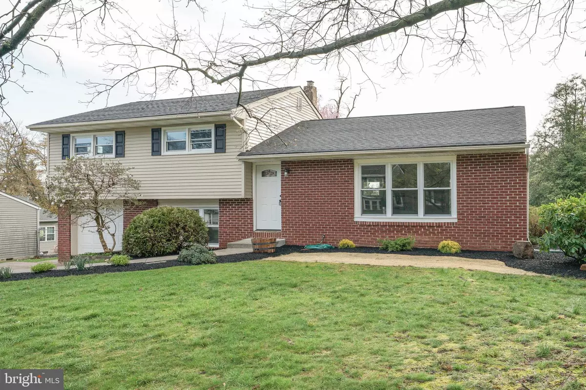 Yardley, PA 19067,5 WILLIAMS LN