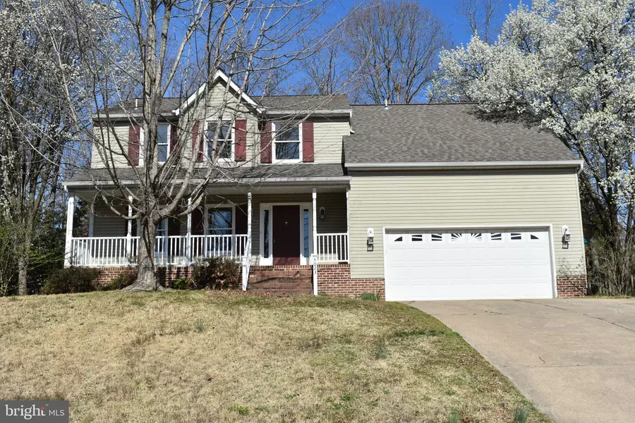 5023 QUEENSBURY CIR, Fredericksburg, VA 22408