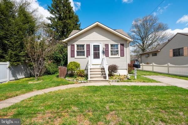 733 GREEN AVE, Mount Ephraim, NJ 08059