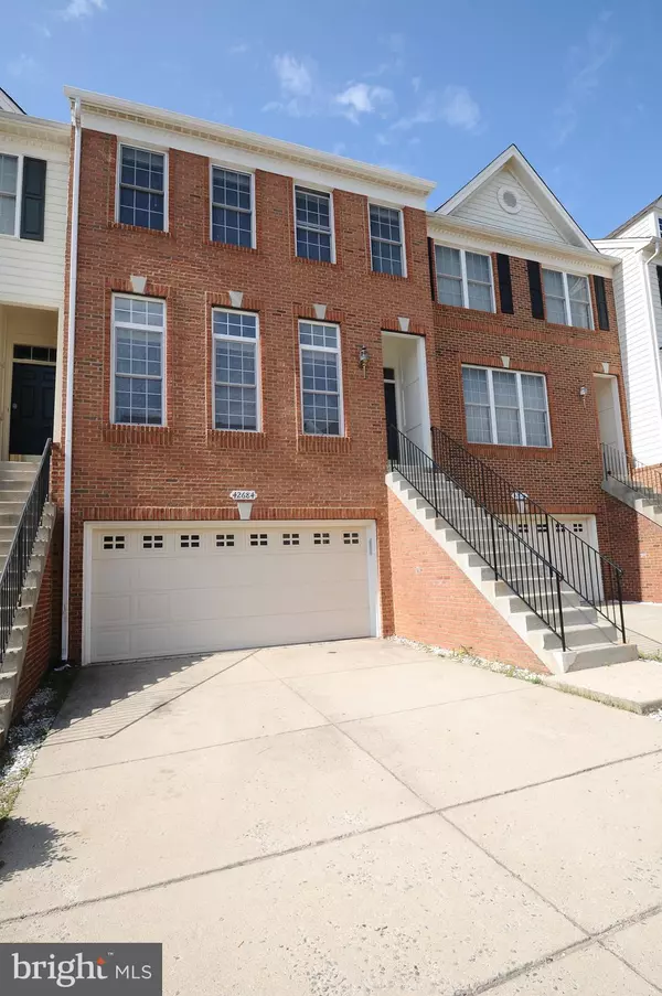 42684 SANDMAN TER, Chantilly, VA 20152