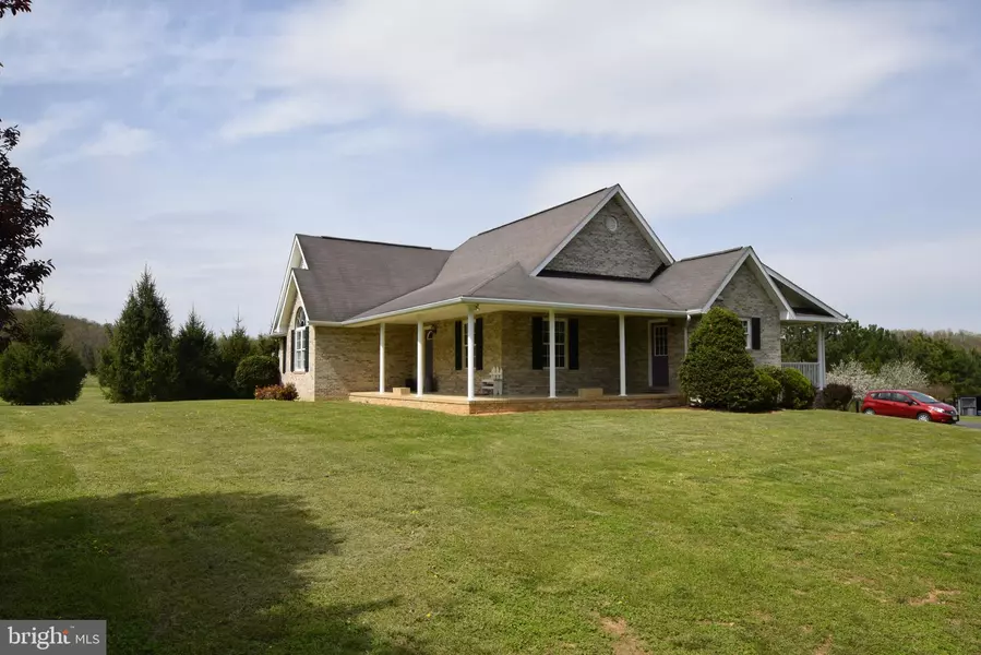 311 BLACK BEAR RD, Maurertown, VA 22644