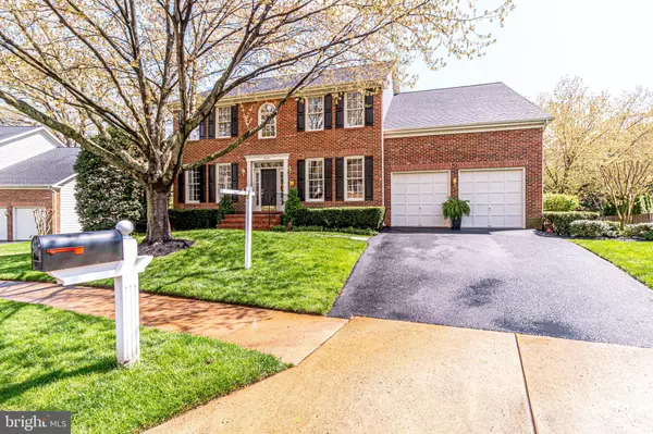 Fairfax, VA 22032,5315 ESABELLA CT