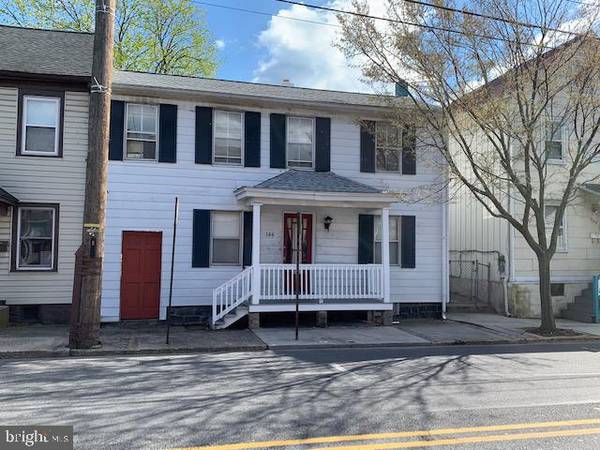 144 W MIDDLE ST, Gettysburg, PA 17325