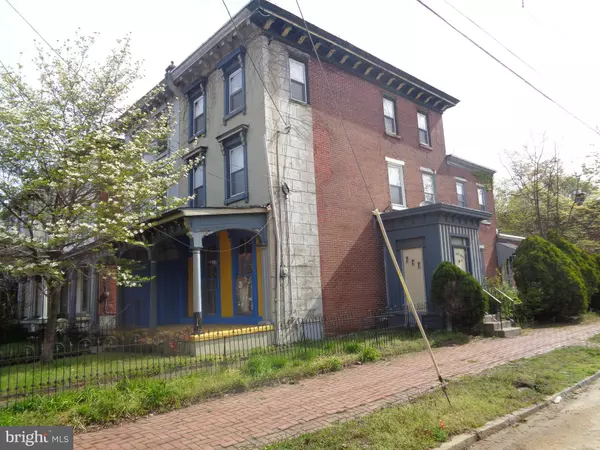 602 N 2ND ST, Camden, NJ 08102