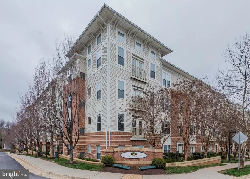 9480 VIRGINIA CENTER BLVD #329, Vienna, VA 22181