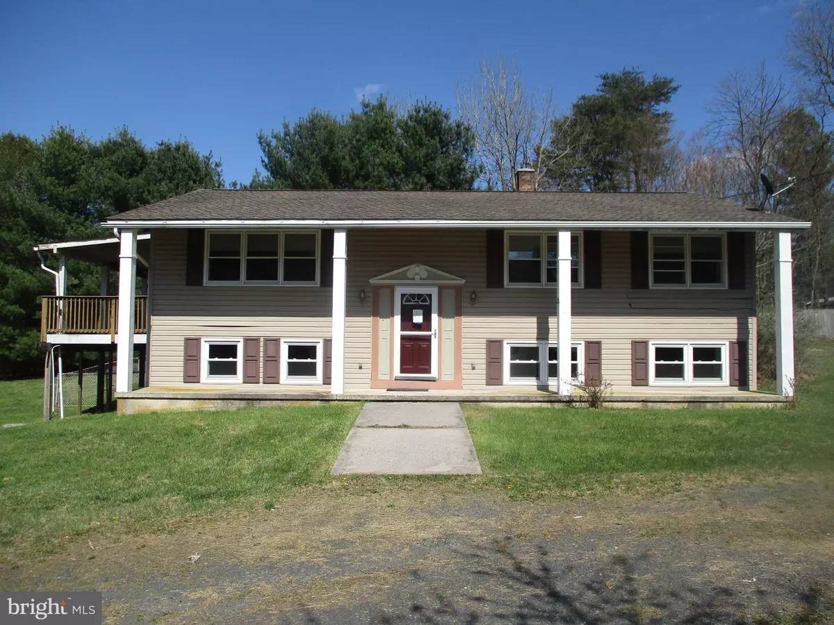 Auburn, PA 17922,571 RAWHIDE DR