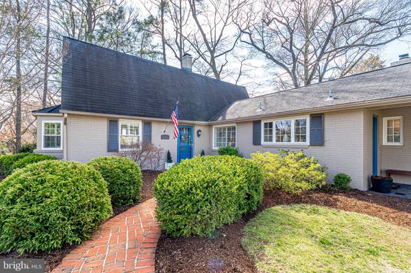 308 CROWN VIEW DR, Alexandria, VA 22314