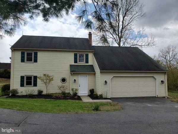 648 LAUREL VIEW DR, Manheim, PA 17545