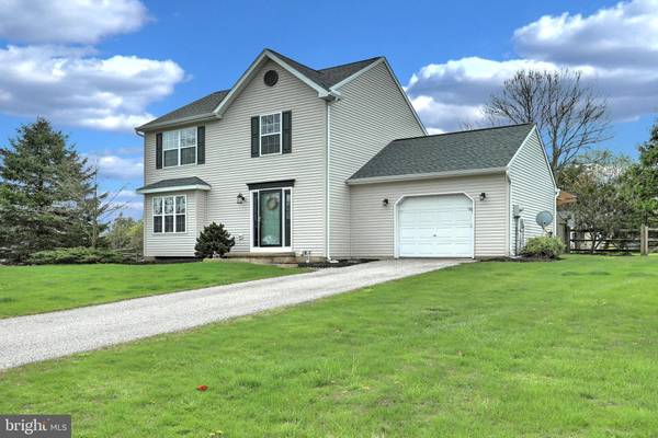 230 CLEAR BRANCH DR, Stewartstown, PA 17363