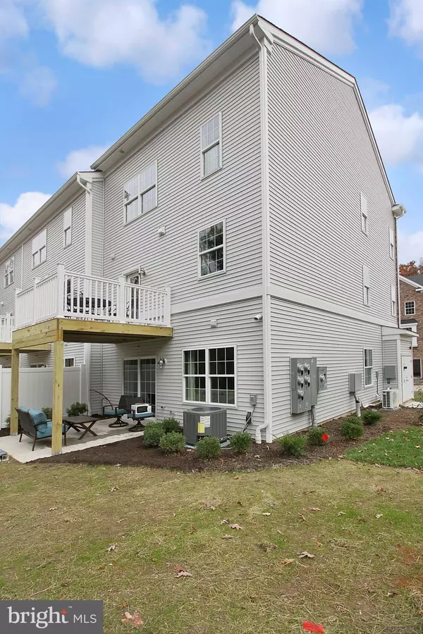 Morristown, NJ 07960,24 COLGATE DR