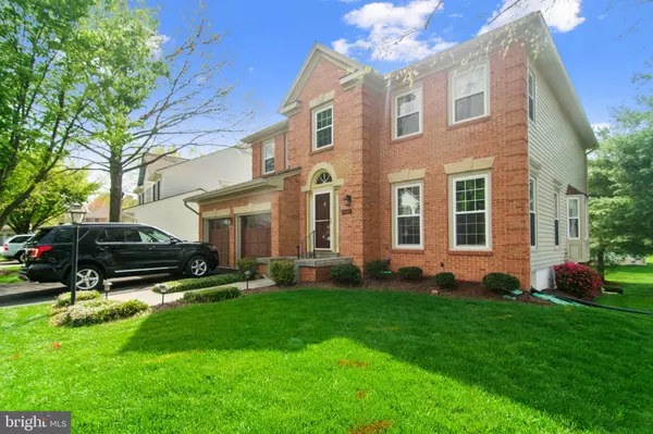 Chantilly, VA 20151,13609 OLD CHATWOOD PL