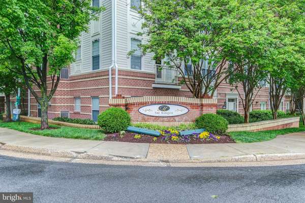 9486 VIRGINIA CENTER BLVD #421, Vienna, VA 22181