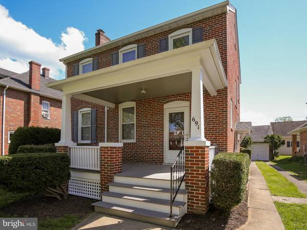 691 WOODLAND AVE, Winchester, VA 22601