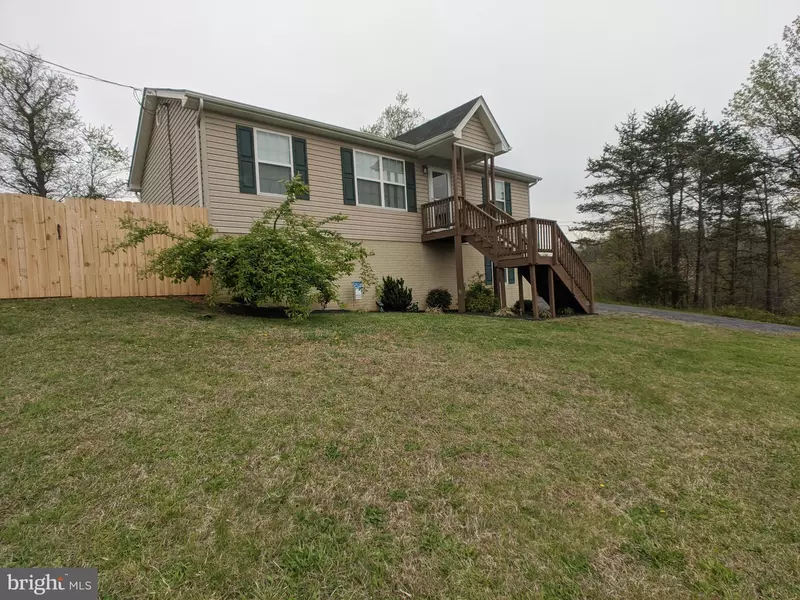 32 HOUGHS WAY, Front Royal, VA 22630