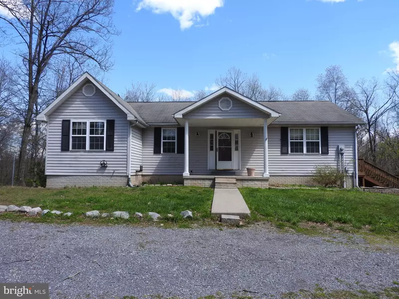 28 COON HOLLOW TRL, Hedgesville, WV 25427