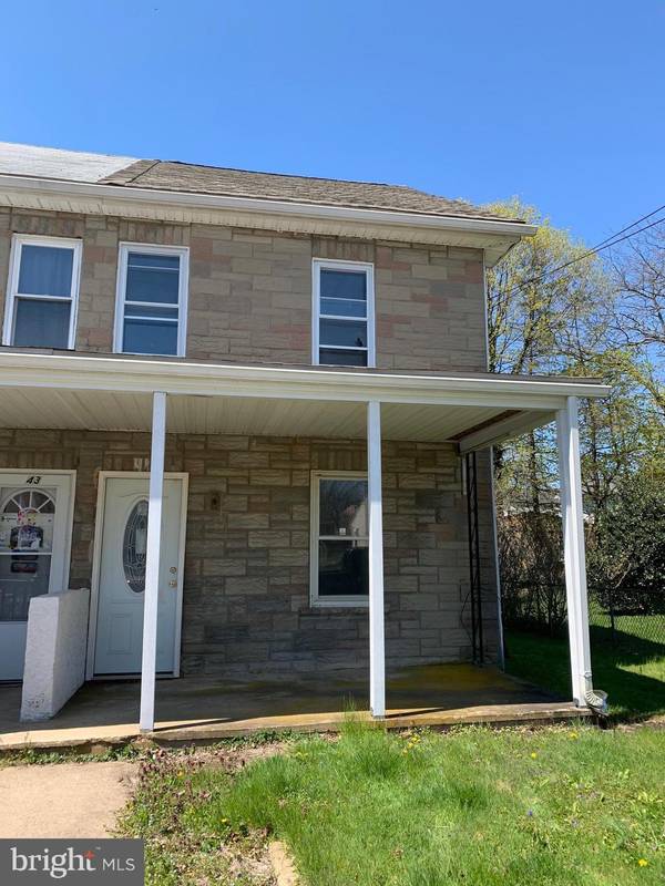 227 W CHESTNUT ST, Pomeroy, PA 19367