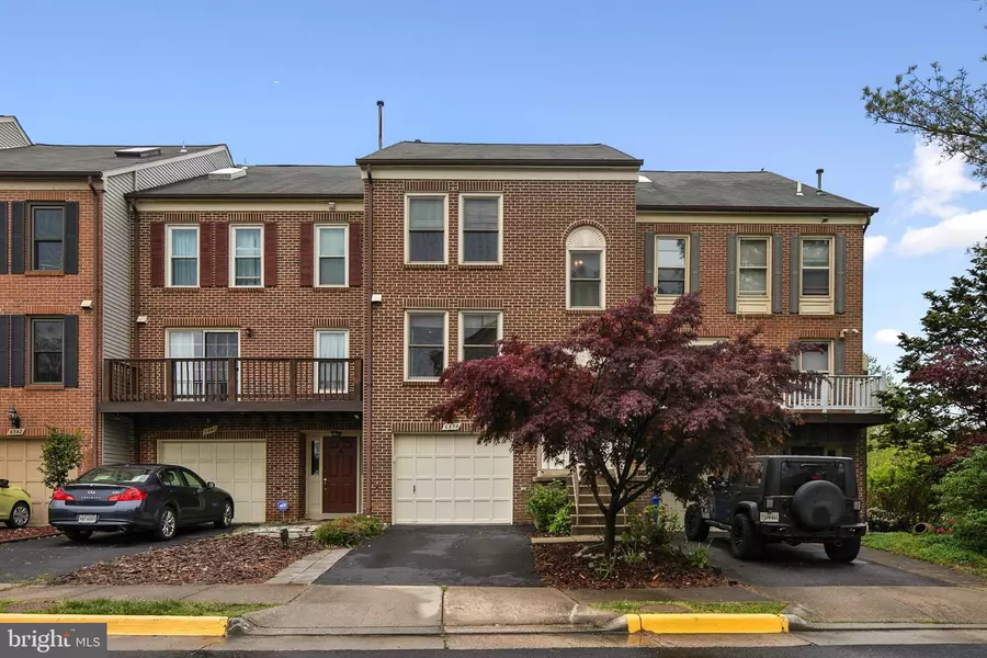 6538 RIVER TWEED LN, Alexandria, VA 22312