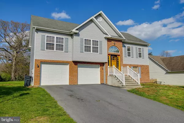 Martinsburg, WV 25405,106 LUSITANO LANE