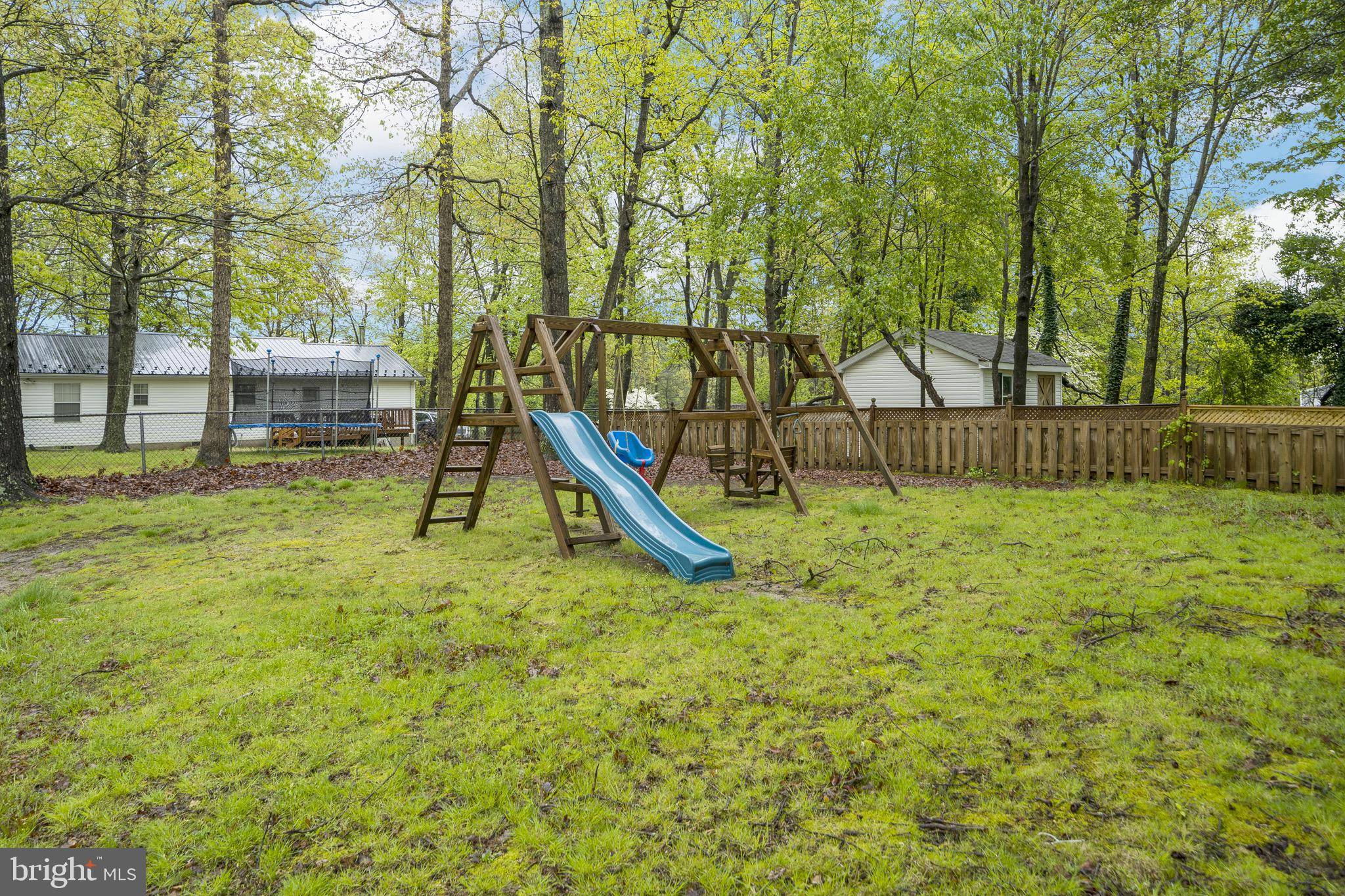 Lusby, MD 20657,7742 PINE BLVD