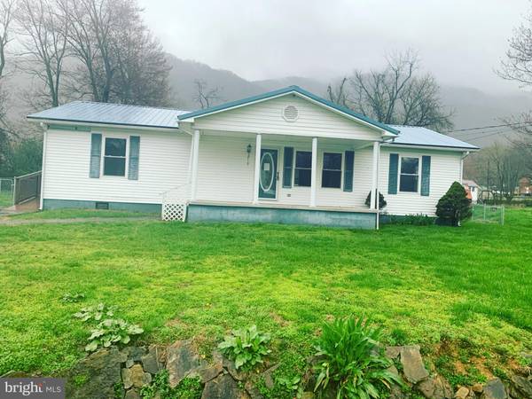 2719 E 3RD AVE,  Big Stone Gap,  VA 24219