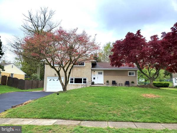 458 FOSTER DR, Springfield, PA 19064