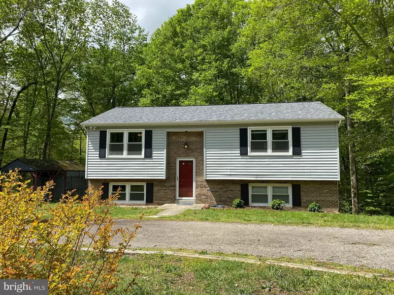 36844 W LAKELAND DR, Mechanicsville, MD 20659