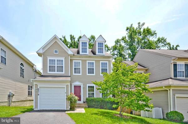 9319 HEDGEFORD ST, Manassas Park, VA 20111