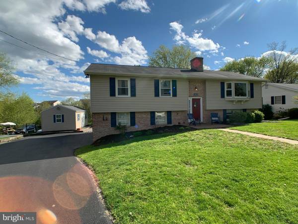 350 LAKEVIEW DR, Manheim, PA 17545