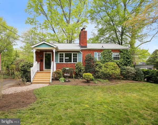 220 W CAMERON RD, Falls Church, VA 22046