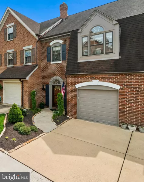 6311 CHAUCER LN, Alexandria, VA 22304