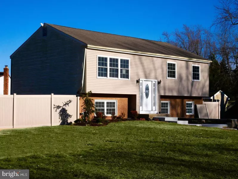 4 WINNIPEG CT., Shamong, NJ 08088