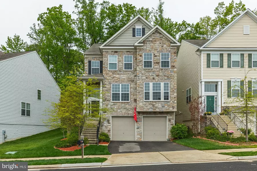 3495 EAGLE RIDGE DR, Woodbridge, VA 22191