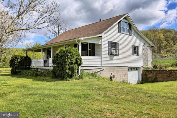 706 EHRENZELLER RD, Mc Alisterville, PA 17049