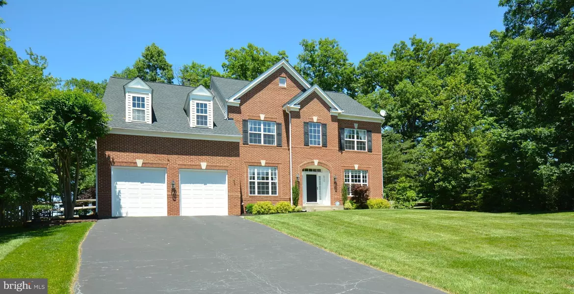 8930 HOLLYMEADE DR, Lorton, VA 22079