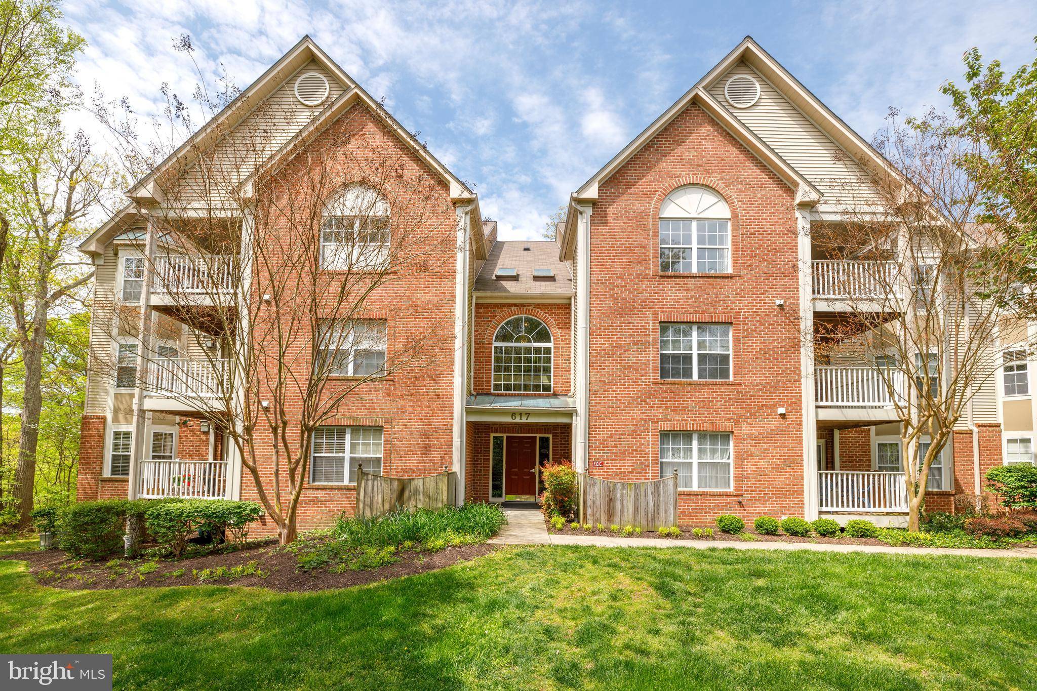 Annapolis, MD 21401,617 ADMIRAL DR #H5-202