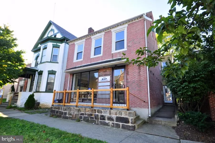 126 E BROAD ST, Bethlehem, PA 18018