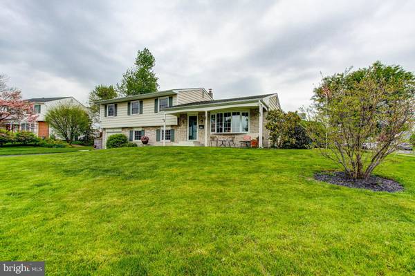 141 WINDING WAY, Yardley, PA 19067